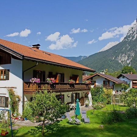 Gästehaus Kurparkfrieden Mittenwald Exterior foto