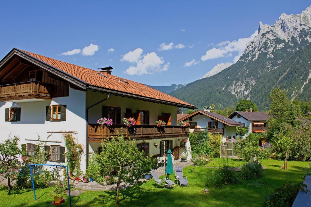 Gästehaus Kurparkfrieden Mittenwald Exterior foto